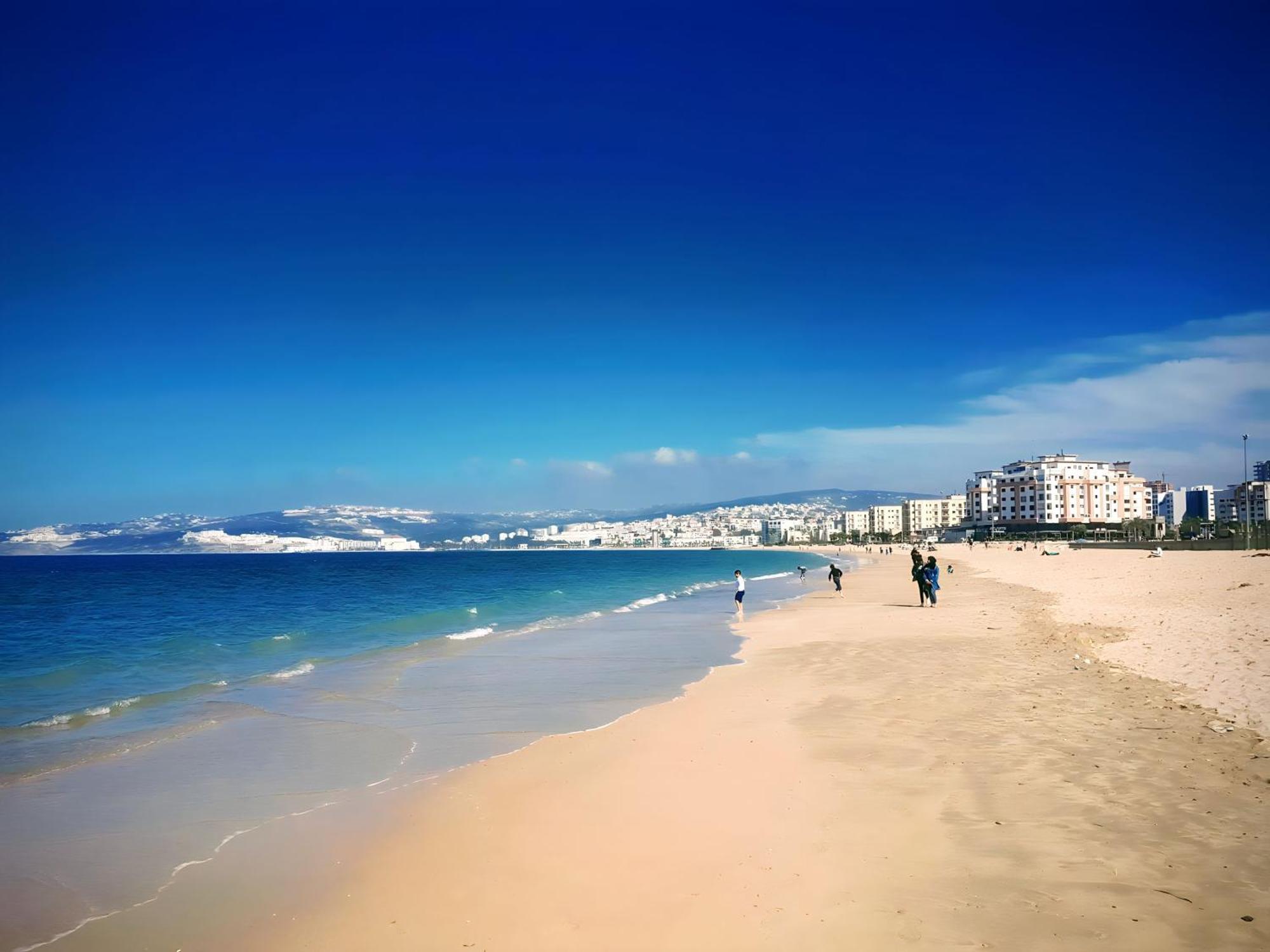 Appartement En Bord De Mer Tangier Bagian luar foto