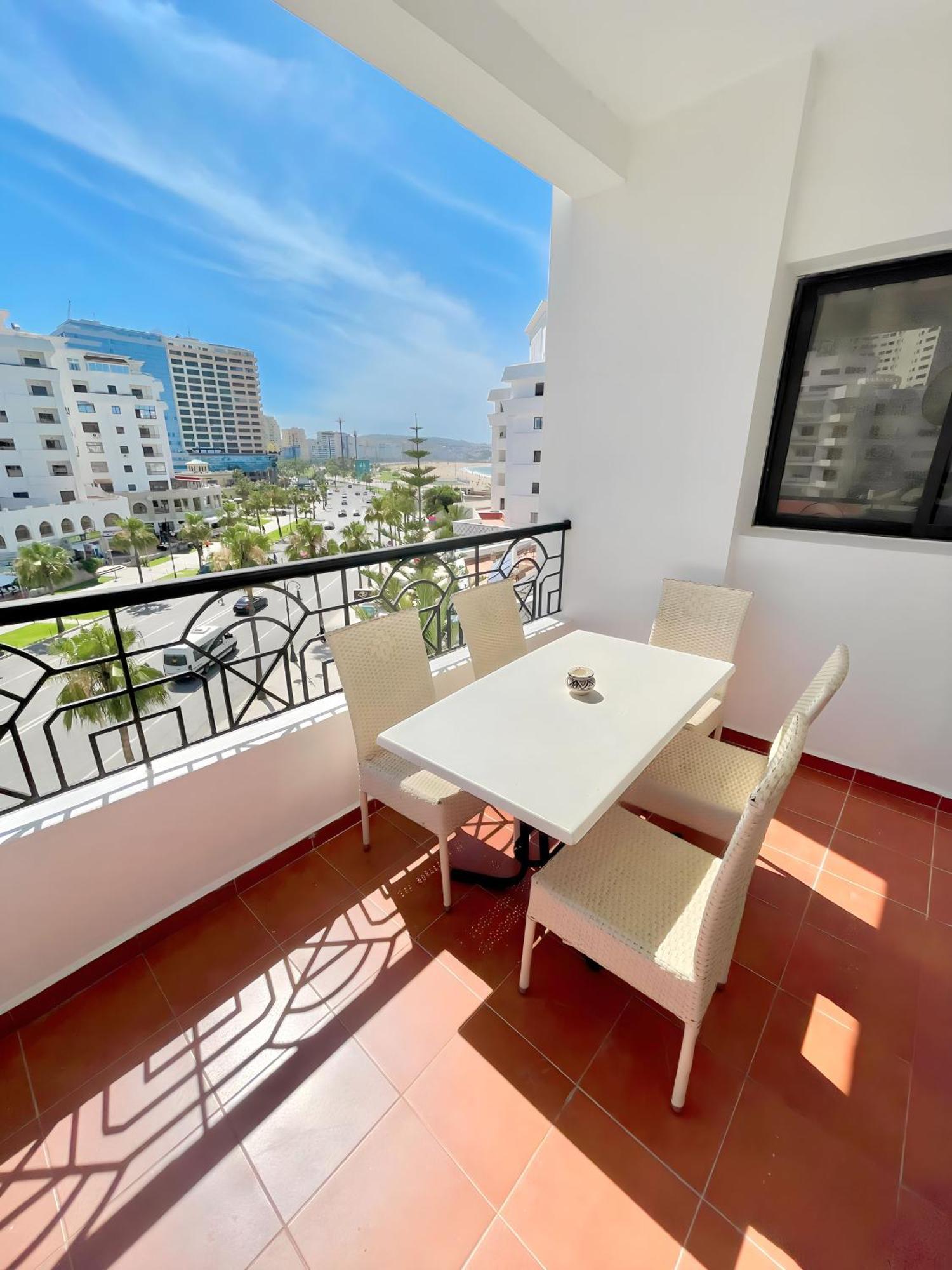 Appartement En Bord De Mer Tangier Bagian luar foto